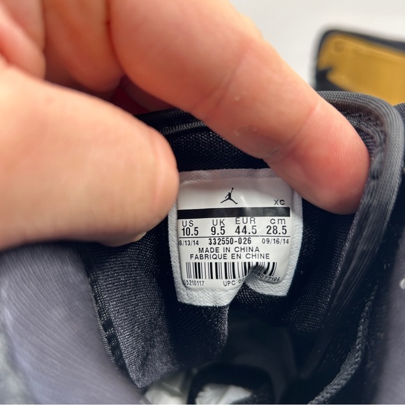 Nike Air Jordan 1 Retro High 2014 “Melo PE/Black Metallic Gold” 2023 - Picture 8 of 8